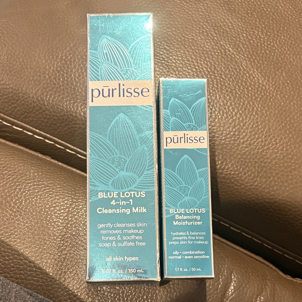 Purlisse Blue Lotus Cleansing Milk & Moisturizer Set